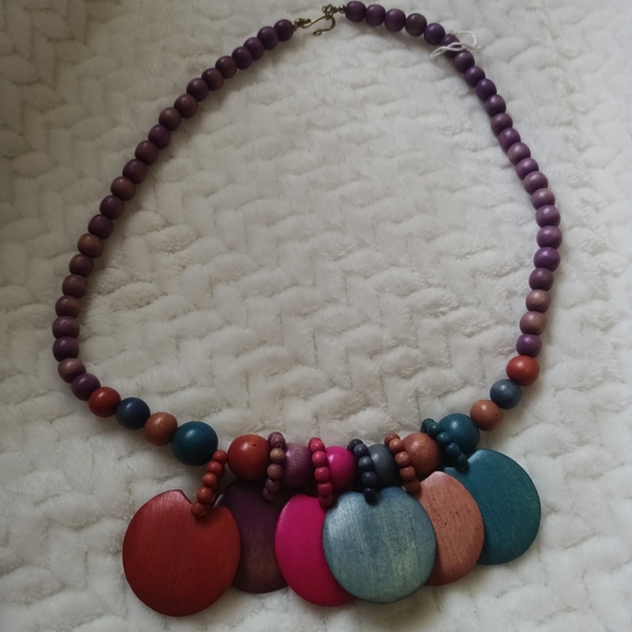 Necklace Bundle - Picture 3 of 6